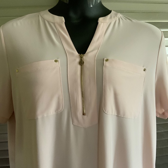 Calvin Klein top - Picture 2 of 5